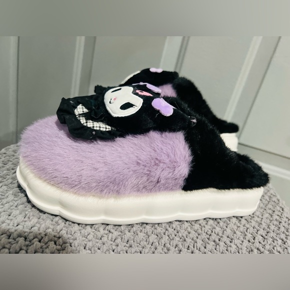 New Sanrio KUROMI size 7 BLACK PURPLE COLOR SO SOFT - Picture 8 of 11